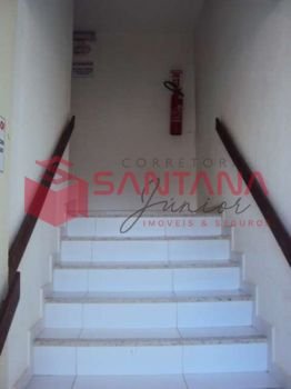 Sala com mezanino em Lauro de Freitas.(INDISPONÍVEL) Rua Gilvan Fernandes Lauro de Freitas - 