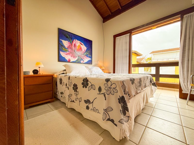 Casa em Condomínio com 2 suítes na Praia de Juquehy - LOCAÇÃO DIÁRIA, ANUAL E VENDA  São Sebastião - 