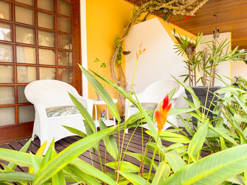 Casa em Condomínio com 2 suítes na Praia de Juquehy - LOCAÇÃO DIÁRIA, ANUAL E VENDA  São Sebastião - 