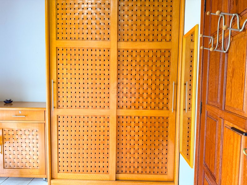 Casa em Condomínio com 2 suítes na Praia de Juquehy - LOCAÇÃO DIÁRIA, ANUAL E VENDA  São Sebastião - 