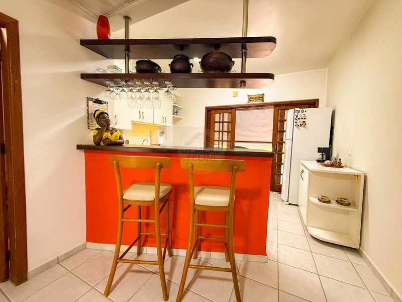 Casa em Condomínio com 2 suítes na Praia de Juquehy - LOCAÇÃO DIÁRIA, ANUAL E VENDA  São Sebastião - 