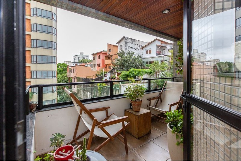 Apartamento na Mariana com 3 suítes 205m² Engenheiro Luiz Gomes Cardim Sangirardi São Paulo - 