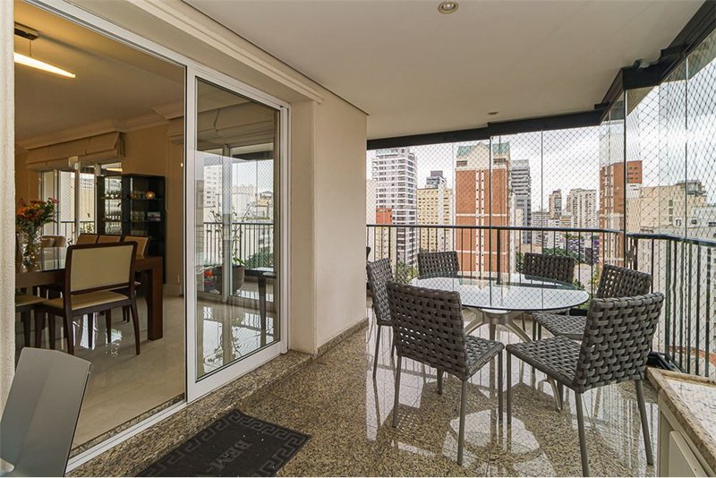 Apartamento a venda em Cerqueira Cesar - 1 suíte 225m² Artur  de Azevedo São Paulo - 