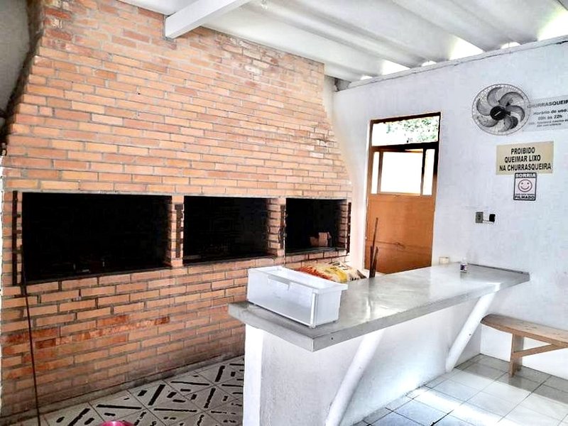 R$ 215.000 - OPORTUNIDADE - APARTAMENTO - 55M2 - 2 DORMITÓRIOS - ANDAR ALTO Rua Albion Porto Alegre - 