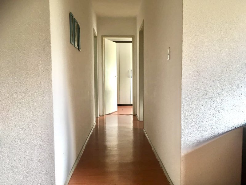 R$ 215.000 - OPORTUNIDADE - APARTAMENTO - 55M2 - 2 DORMITÓRIOS - ANDAR ALTO Rua Albion Porto Alegre - 