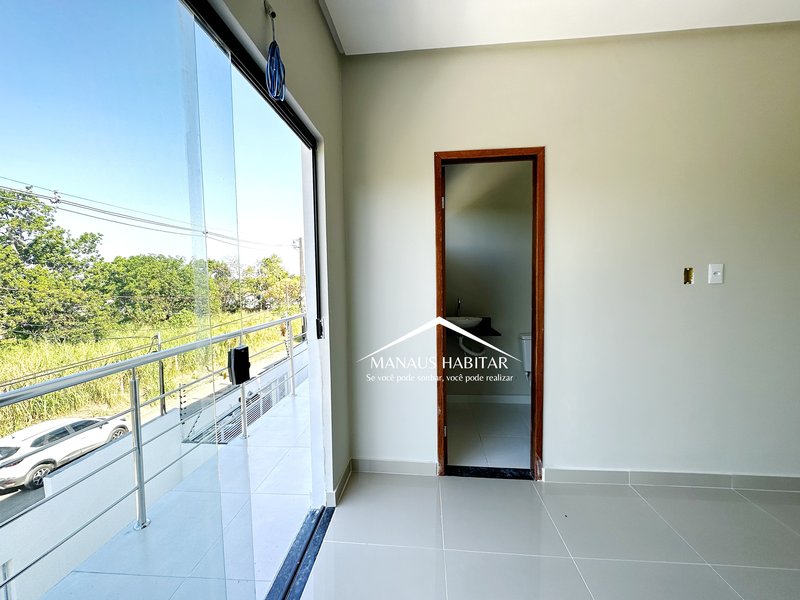 Duplex à venda no Parque Dez, pronto pra financiar, 03 Qrtos/01suíte com lavabo e varanda! Rua Paul Adam Manaus - 
