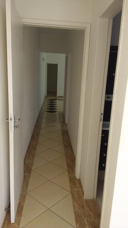 SOBRADO NO JARDIM DAS INDUSTRIAS EM SÃO JOSÉ DOS CAMPOS/SÃO PAULO - São José dos Campos - 