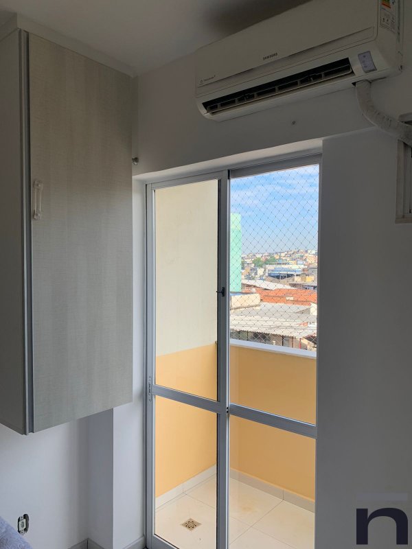 Apartamento com 2 quartos no Centenário para locação Rua Seabra Sobrinho Duque de Caxias - 