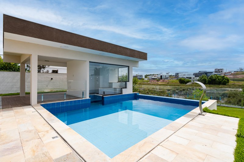 Linda casa de 3 suítes no Jardins Veneza Rodovia do Sol Vila Velha - 