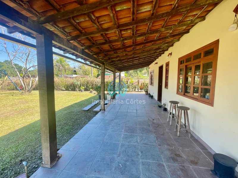 Vendendo casa com piscina por apenas 219 mil Rua Marquês de Montalvão Guapimirim - 