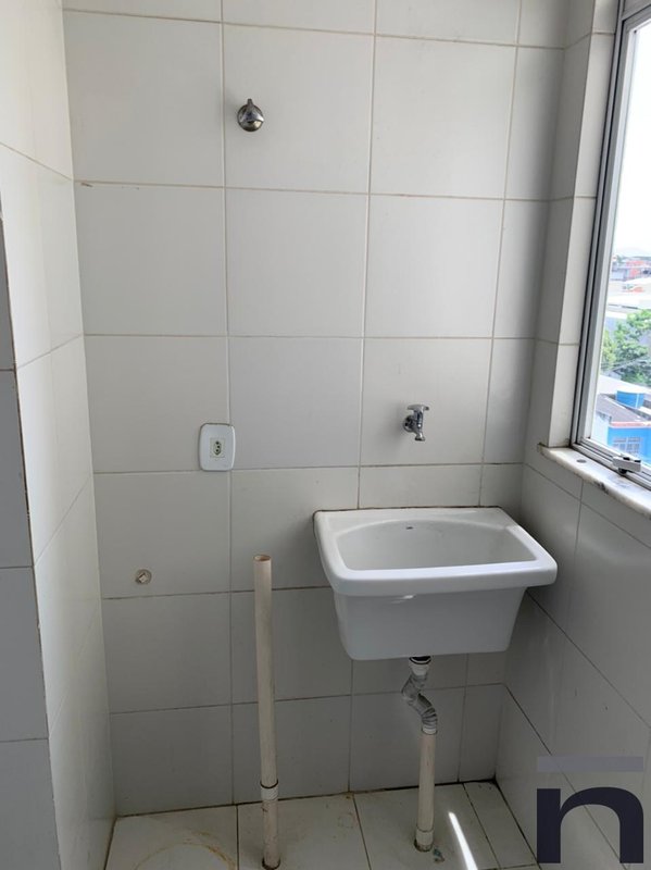 Apartamento de 2 quartos no Centenário para locação Rua Seabra Sobrinho Duque de Caxias - 