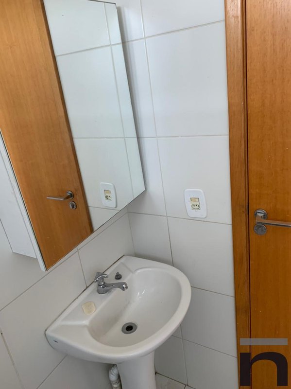 Apartamento de 2 quartos no Centenário para locação Rua Seabra Sobrinho Duque de Caxias - 