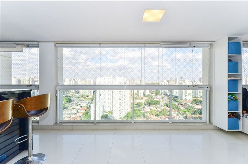 Apartamento com 3 suítes 138m² Antônio Pacheco Valente São Paulo - 