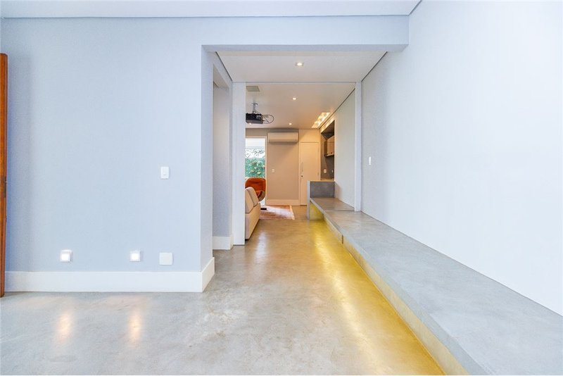 Casa em Condomínio de Luxo, 4 suítes 441m² Manuel Ribeiro da Cruz São Paulo - 