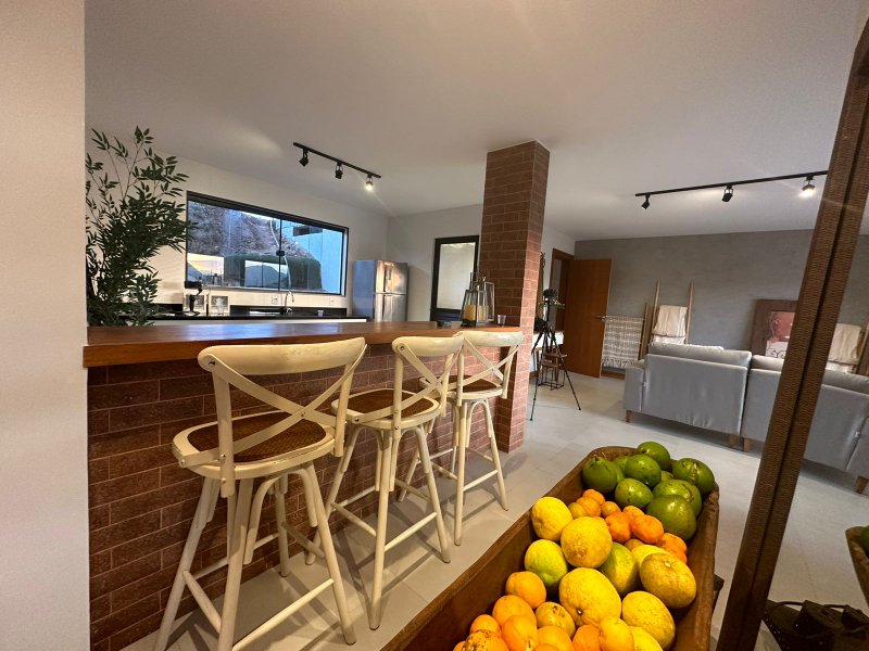 Apartamento com 2 dormitórios à venda, 96 m² por R$ 400.000,00 - Nova Friburgo/RJ  Nova Friburgo - 