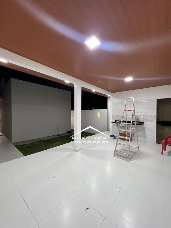 Casa pronta no Águas Claras, com edícula, 3 Qrtos/01 suíte, FINANCIA! Avenida Abraham Benzion Manaus - 