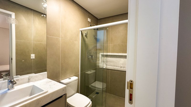 Casa em Condomínio com 4 Suítes e Piscina Privativa na Praia de Juquehy - LOCAÇÃO E VENDA  São Sebastião - 