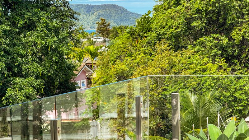 Casa em Condomínio com 4 Suítes e Piscina Privativa na Praia de Juquehy - LOCAÇÃO E VENDA  São Sebastião - 