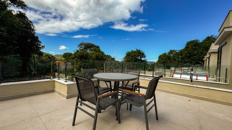 Casa em Condomínio com 4 Suítes e Piscina Privativa na Praia de Juquehy - LOCAÇÃO E VENDA  São Sebastião - 