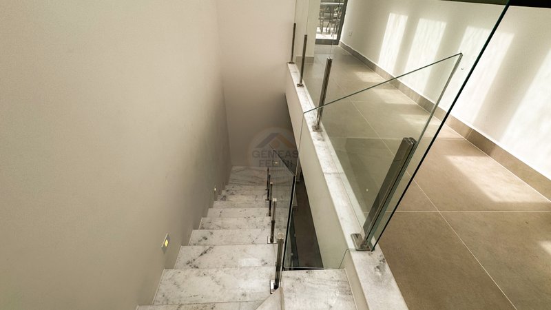 Casa em Condomínio com 4 Suítes e Piscina Privativa na Praia de Juquehy - LOCAÇÃO E VENDA  São Sebastião - 