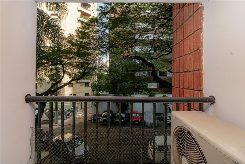 Apartamento no Itaim Bibi com 55m² Oscar Pereira da Silva São Paulo - 