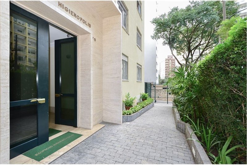 Apartamento em Higienópolis com 3 dormitórios 252m² Sabará São Paulo - 