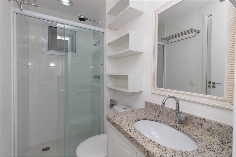 Cobertura 3 Dormitórios, 2 vagas com 160m² Nelson Gama de Oliveira São Paulo - 