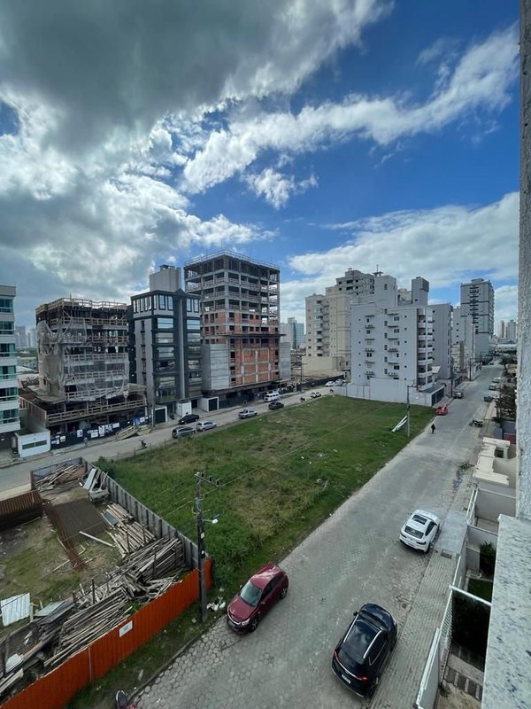 Apartamento com 02 suítes, no Bairro Pereque Porto Belo Rua Mário Padilha  Porto Belo - 