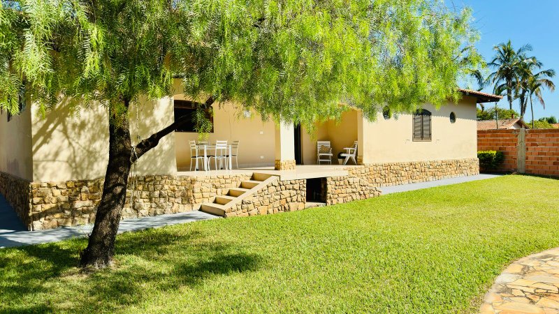 CHÁCARA DE 1.500 M2 DENTRO DA CIDADE DE BOITUVA  Boituva - 