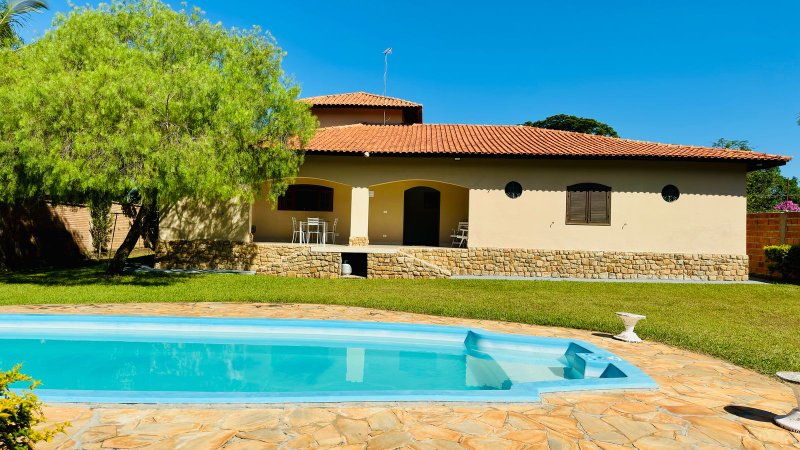 CHÁCARA DE 1.500 M2 DENTRO DA CIDADE DE BOITUVA  Boituva - 