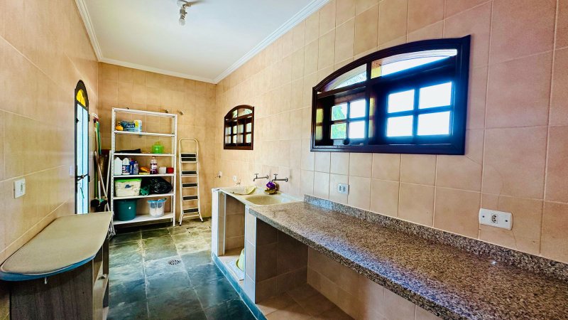 CHÁCARA DE 1.500 M2 DENTRO DA CIDADE DE BOITUVA  Boituva - 