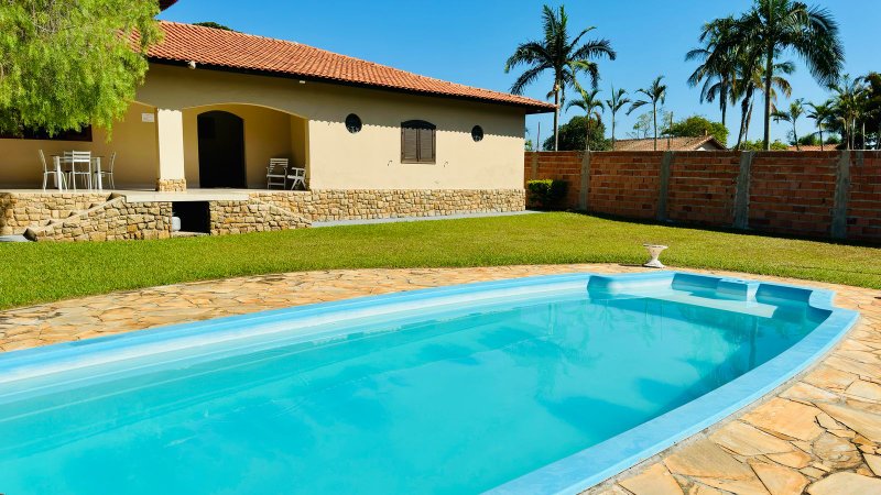 CHÁCARA DE 1.500 M2 DENTRO DA CIDADE DE BOITUVA  Boituva - 