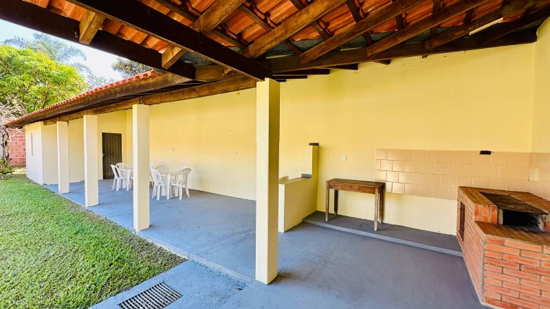 CHÁCARA DE 1.500 M2 DENTRO DA CIDADE DE BOITUVA  Boituva - 