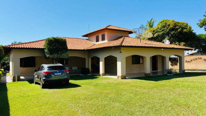 CHÁCARA DE 1.500 M2 DENTRO DA CIDADE DE BOITUVA  Boituva - 