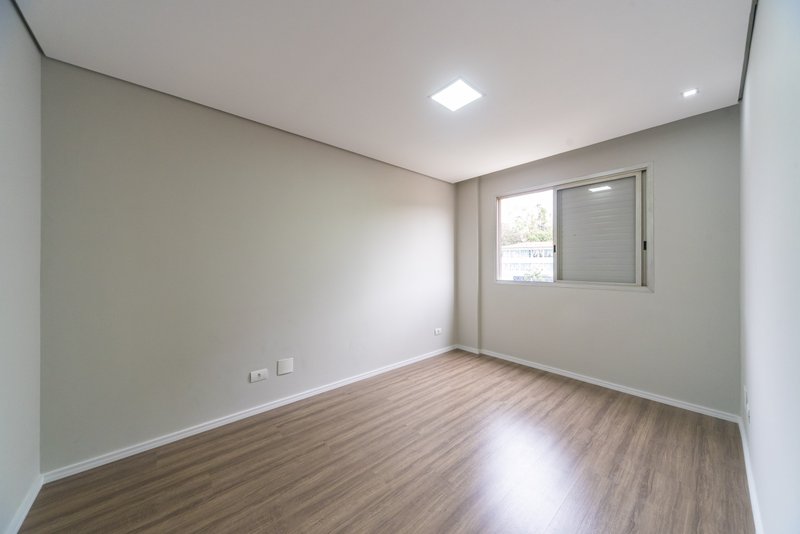 Apartamento para venda com 60m², 02 dormitórios, 01 banheiro e 01 vaga de garagem Rua Laranjal São Paulo - 