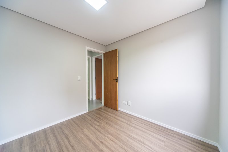 Apartamento para venda com 60m², 02 dormitórios, 01 banheiro e 01 vaga de garagem Rua Laranjal São Paulo - 