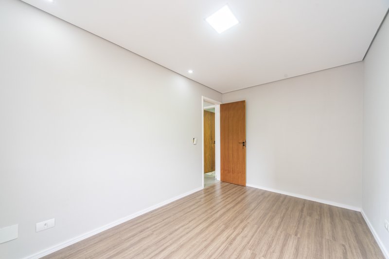 Apartamento para venda com 60m², 02 dormitórios, 01 banheiro e 01 vaga de garagem Rua Laranjal São Paulo - 