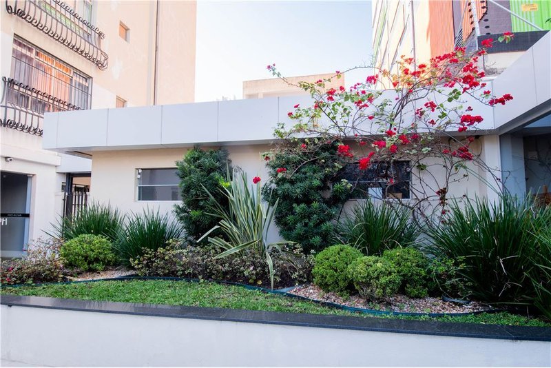 Apartamento em Moema com 2 dormitórios 83m² AV DOS JAMARIS São Paulo - 