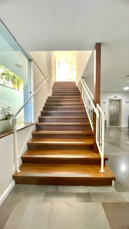 R$ 540.000 - EXCLUSIVIDADE - ÓTIMO APARTAMENTO - 148M2 - FRENTE - 3 DORM - VISTA Avenida Cristóvão Colombo Porto Alegre - 