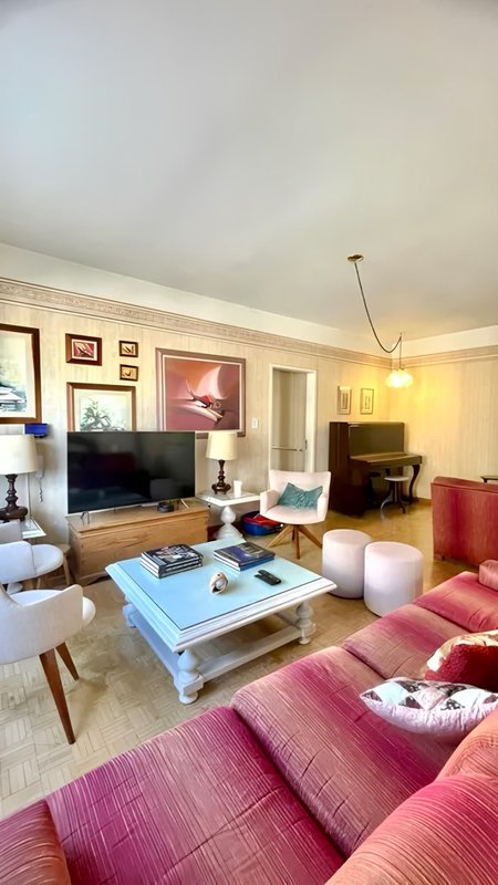 R$ 540.000 - EXCLUSIVIDADE - ÓTIMO APARTAMENTO - 148M2 - FRENTE - 3 DORM - VISTA Avenida Cristóvão Colombo Porto Alegre - 