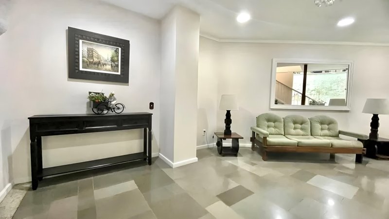 R$ 540.000 - EXCLUSIVIDADE - ÓTIMO APARTAMENTO - 148M2 - FRENTE - 3 DORM - VISTA Avenida Cristóvão Colombo Porto Alegre - 