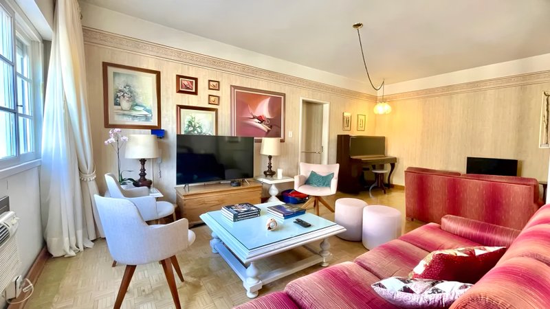 R$ 540.000 - EXCLUSIVIDADE - ÓTIMO APARTAMENTO - 148M2 - FRENTE - 3 DORM - VISTA Avenida Cristóvão Colombo Porto Alegre - 