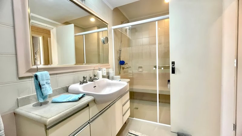 R$ 540.000 - EXCLUSIVIDADE - ÓTIMO APARTAMENTO - 148M2 - FRENTE - 3 DORM - VISTA Avenida Cristóvão Colombo Porto Alegre - 
