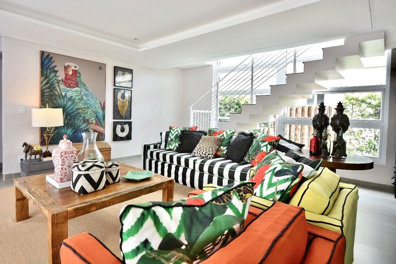 R$ 1.990.000 - MAGNÍFICA CASA ESQUINA - VISTA LAGO - 220M2 - 4 DORM (3 SUÍTES) - 2 VAGAS Avenida Paraguassu  Xangri-lá - 