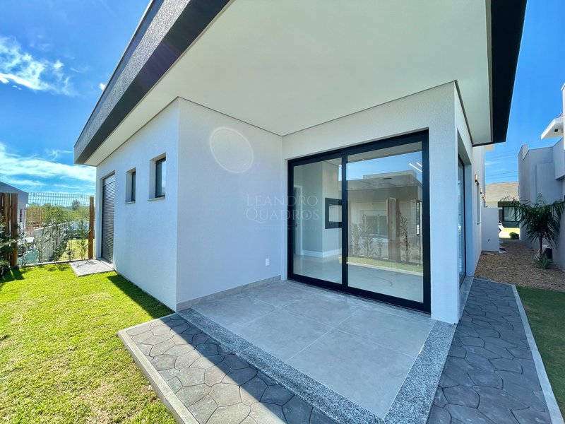 LINDA CASA TÉRREA À VENDA NO  CONDOMÍNIO CYRELA LANDSCAPE SEMINÁRIO  Gravataí - 