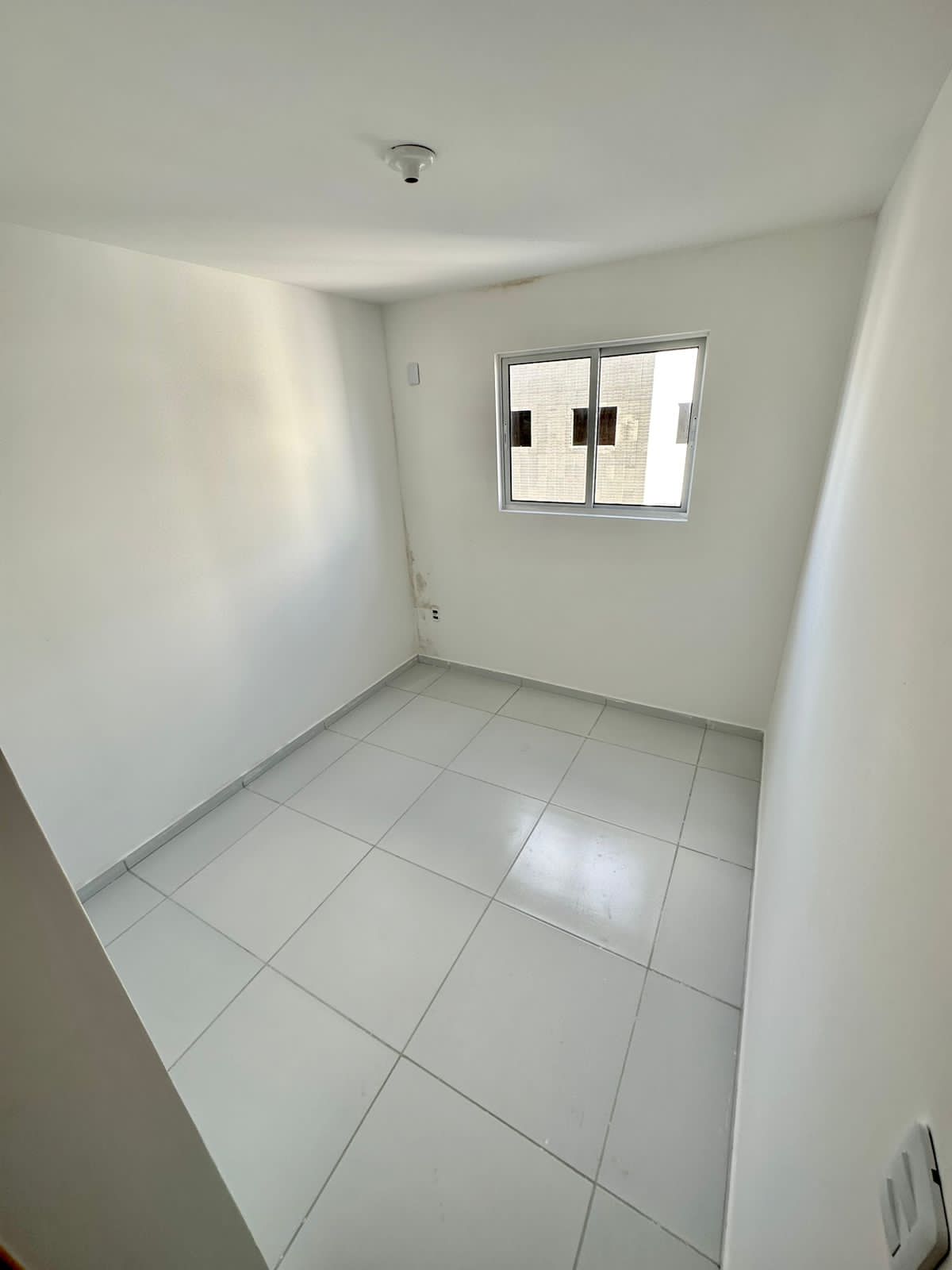 Vendo apartamento com 02quartos - Gramame Rua Inácio Albino Neto João Pessoa - 