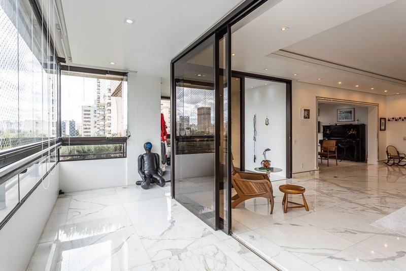 Apartamento de Auto Luxo com 3 suítes 485m² Serido São Paulo - 