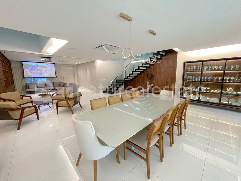 Casa Altissimo padrão com 468 m² 6 suítes 9 WC 4 vagas no Alphaville Fortaleza - CE Av. litoranea Eusébio - 