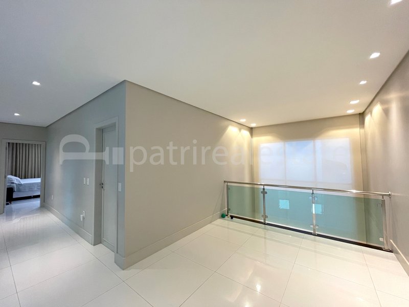 Casa Altissimo padrão com 468 m² 6 suítes 9 WC 4 vagas no Alphaville Fortaleza - CE Av. litoranea Eusébio - 