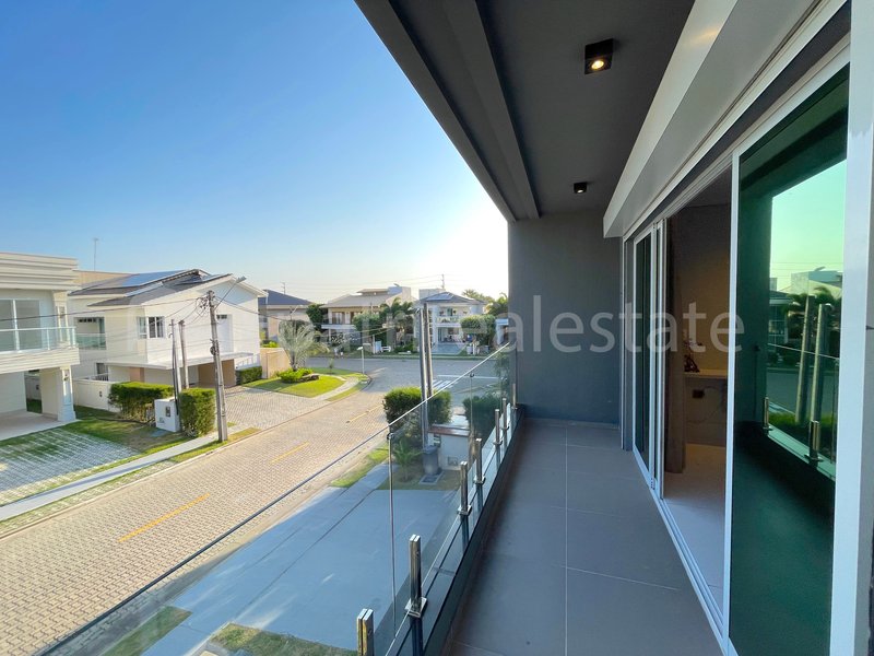 Casa Altissimo padrão com 468 m² 6 suítes 9 WC 4 vagas no Alphaville Fortaleza - CE Av. litoranea Eusébio - 